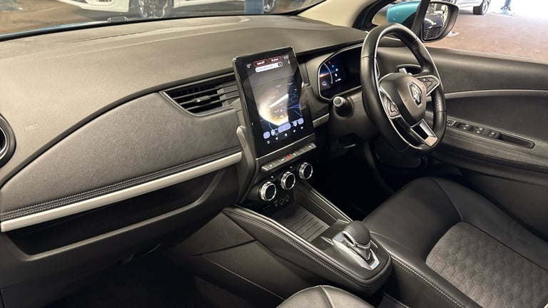 2022 Renault Zoe 100kW GT Line + R135 50kWh Rapid Charge 5dr Auto HATCHBACK ELECTRIC Automatic