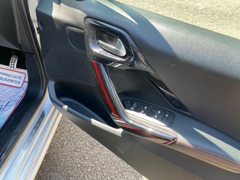 2018 Peugeot 208 1.6 BlueHDi 100 GT Line 5dr [non Start Stop] HATCHBACK Diesel Manual