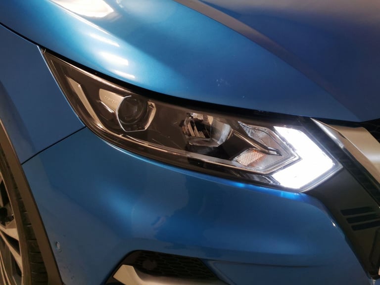 2019 Nissan Qashqai 1.3 DiG-T N-Connecta 5dr HATCHBACK PETROL Manual