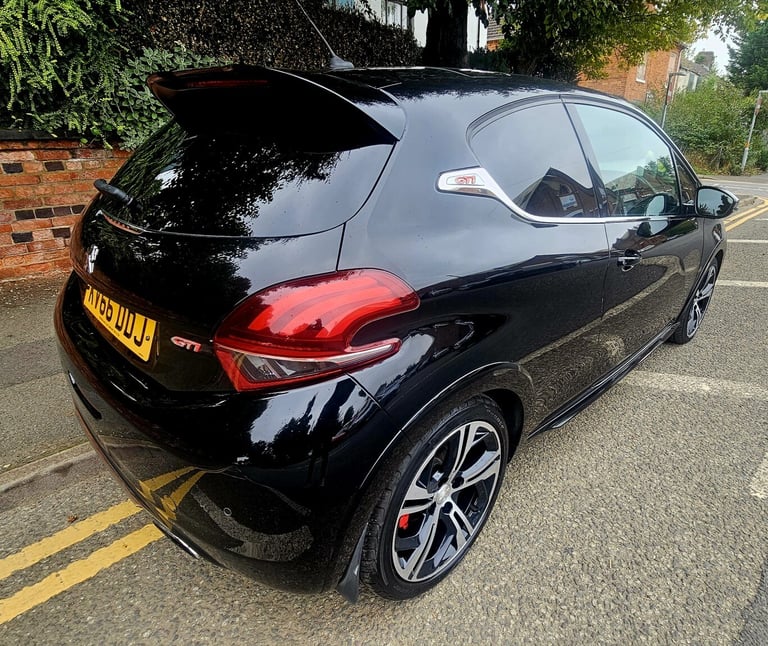 PEUGEOT 208 1.6 THP GTi Prestige 2016