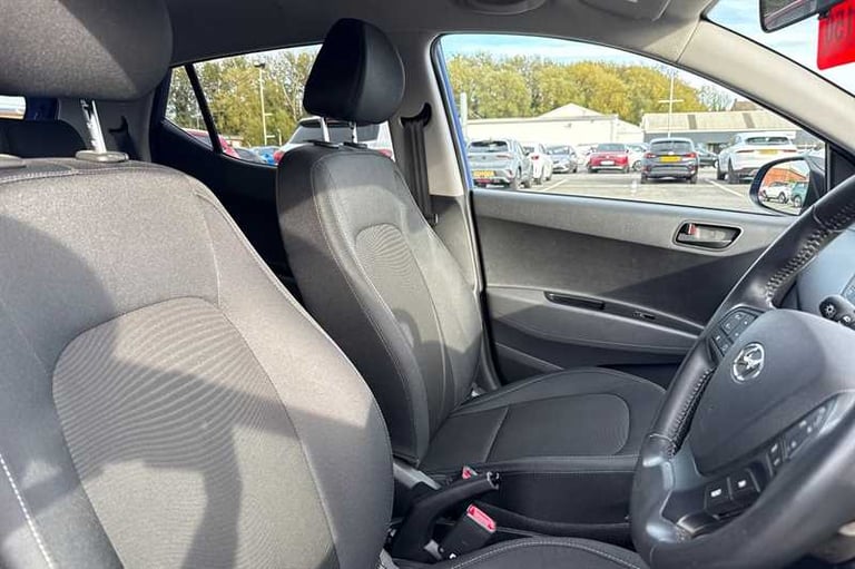 2019 Hyundai i10 1.0 Play Hatchback 5dr Petrol Manual Euro 6 (67 ps) Hatchback Petrol Manual