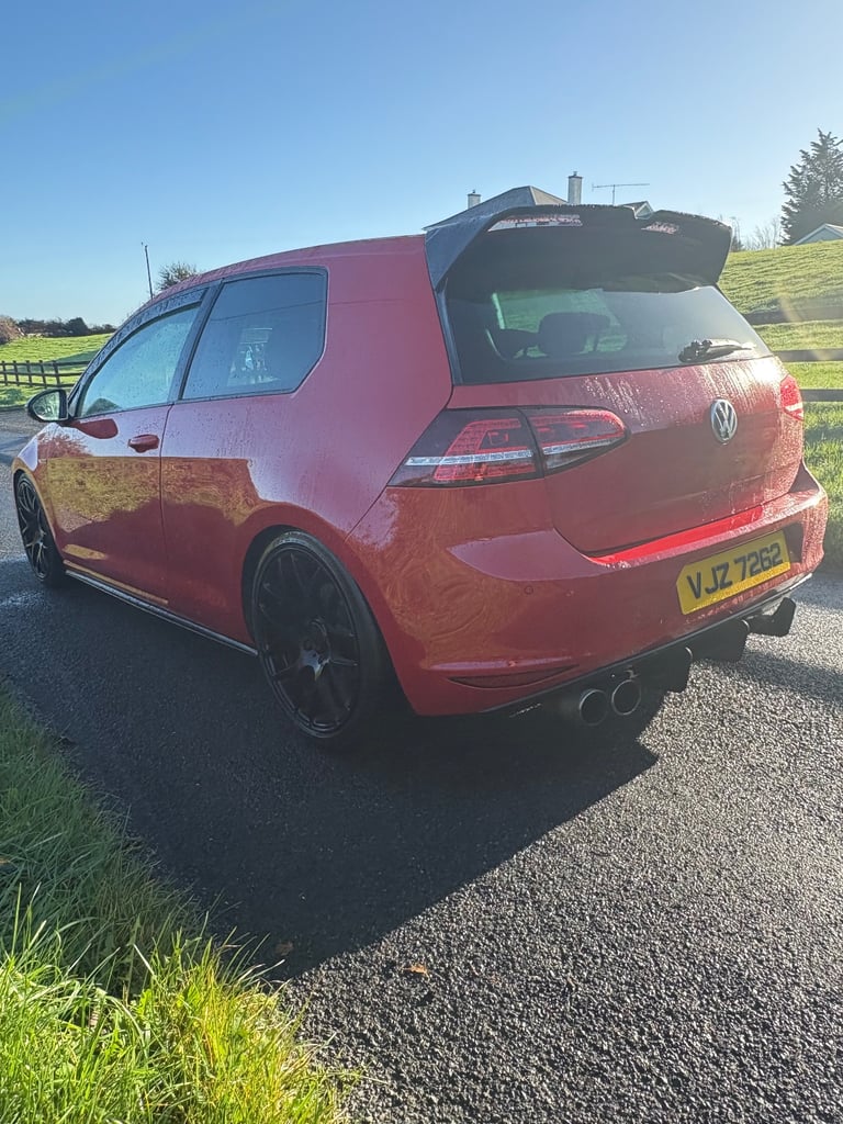 Volkswagen, GOLF, Hatchback, 2014, Manual, 1968 (cc), 3 doors