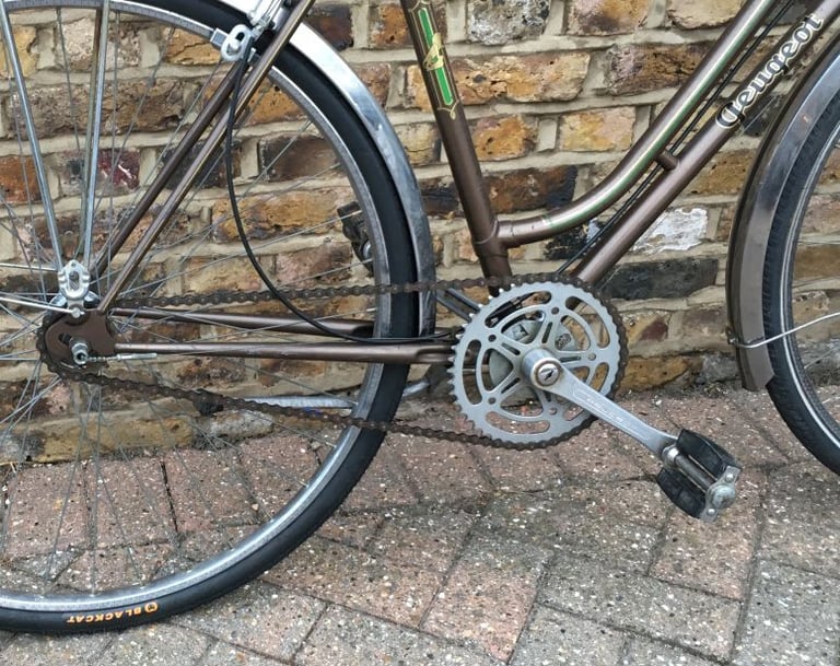 Peugeot CITY CRUISER FOR STYLISH LADY, fully serviced, brakes & tyres- test ride at bicycle workshop