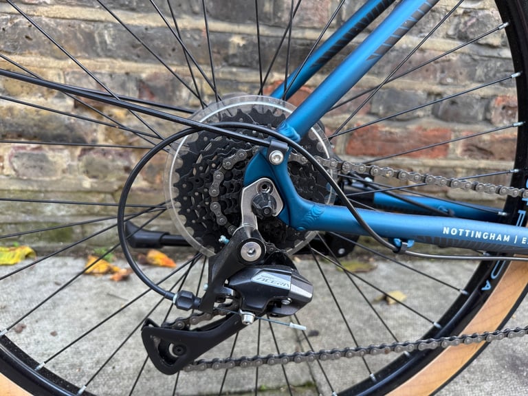 Raleigh Strava City Hybrid Bike - 50cm - Excellent Condition (Original Owner) 