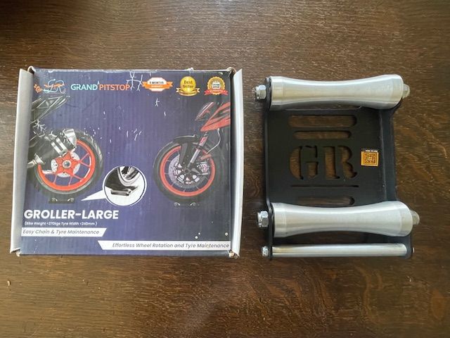 Grand Pitstop Motorcycle Wheel Cleaning Roller Stand