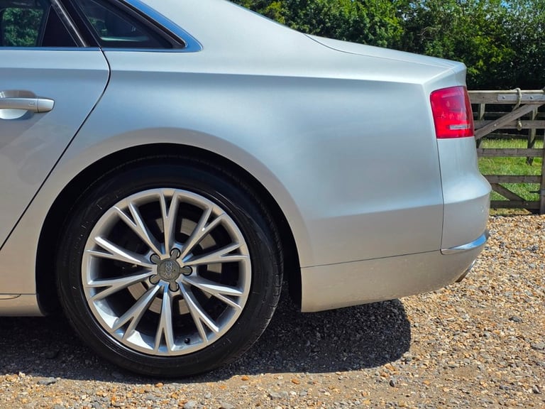 Audi A8 TDI QUATTRO SE EXECUTIVE