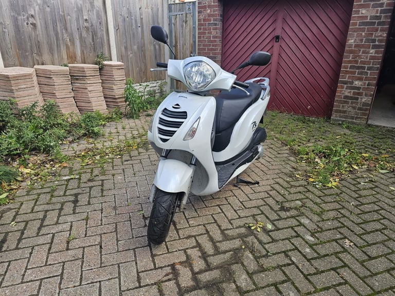 Honda, PES, 2012, 125 (cc)