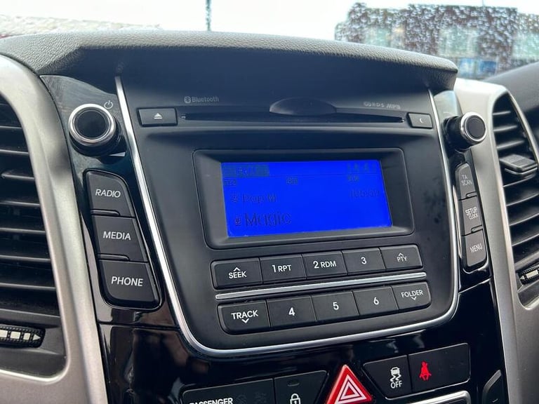 2015 Hyundai i30 1.6 CRDi Blue Drive SE Hatchback 5dr Diesel Manual Euro 6 (s/s) (110 ps) Hatchba...