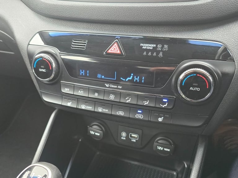 2015 Hyundai TUCSON 1.7 CRDi Blue Drive SE SUV 5dr Diesel Manual Euro 6 (s/s) (116 ps) ESTATE Die...