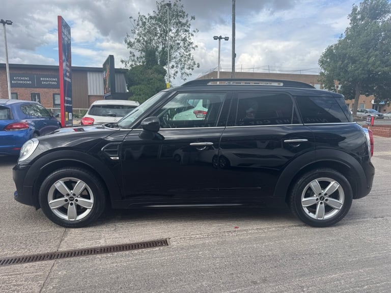 2018 MINI Countryman 1.5 Cooper 5dr + CHILI PACK / MEDIA PACK / 1 OWNER / ULEZ / FSH / NAV HATCHB...