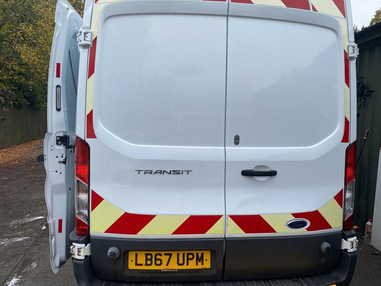 2018 Ford Transit 2.0 350 EcoBlue FWD L2 H3 Euro 6 5dr PANEL VAN Diesel Manual