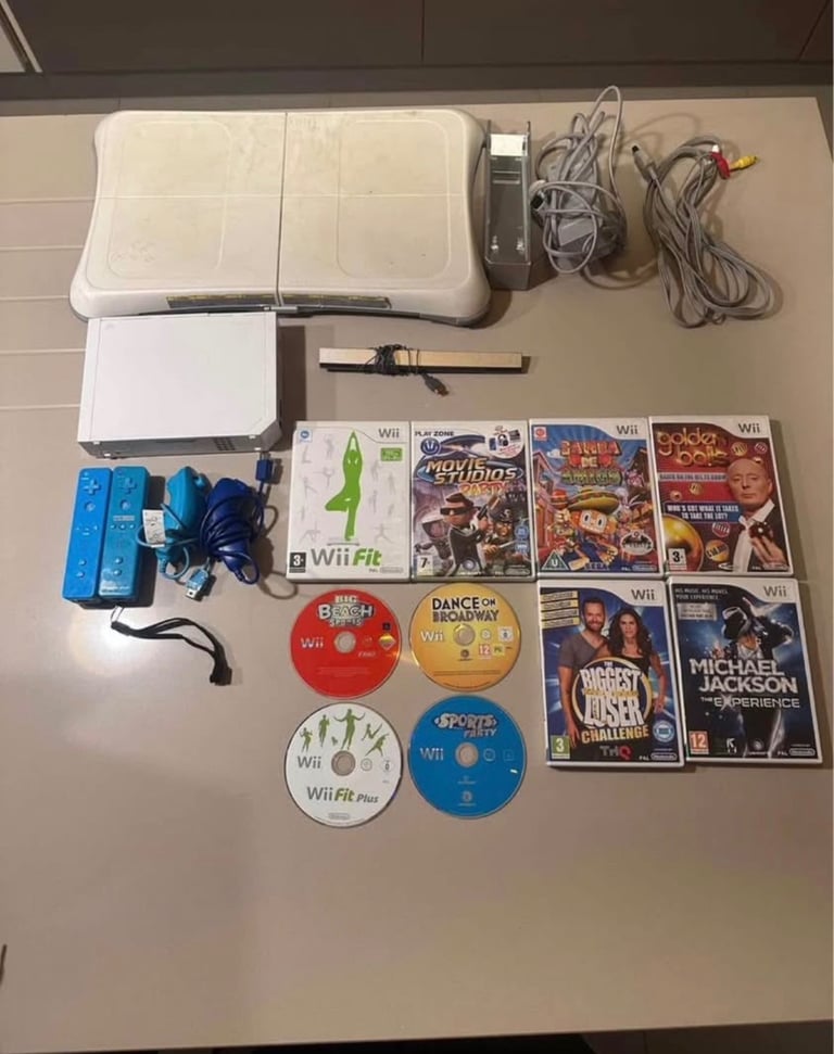 image for Nintendo Wii Bundle 