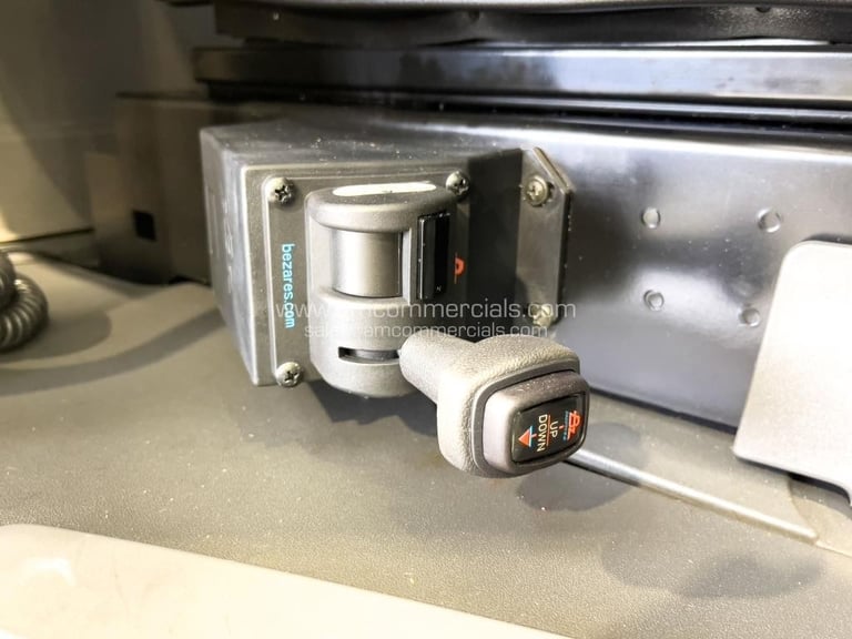 2021 (71) SCANIA R500 HIGHLINE 6X2 TAG AXLE