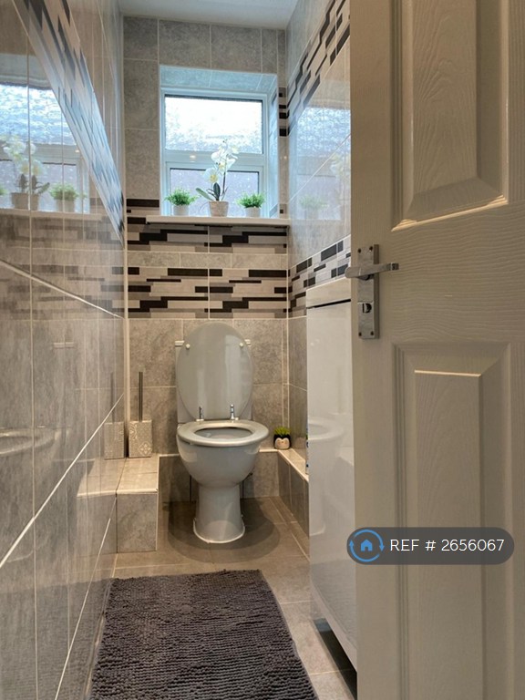 1 bedroom in Burnside Crescent, Sompting, Lancing, BN15 (#2656067)