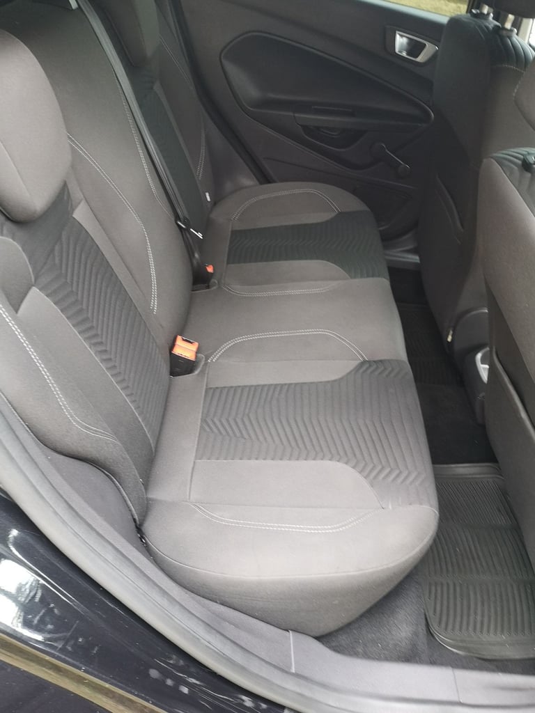 2013 Ford Fiesta Zetec 5 Door 1.2 Low Miles 68k £35 Tax MOT Excellent 1st Car Bargain!!!