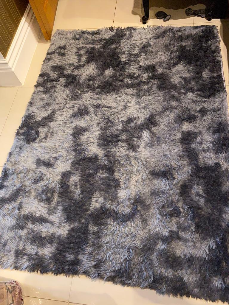 Brand new dark grey fluffy soft area rugs size 160x120cm £30 in