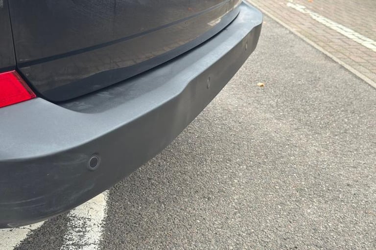 2025 Ford Tourneo Custom 2.5 PHEV 232ps H1 Zetec 8 seater Auto MPV PETROL/ELECTRIC Automatic