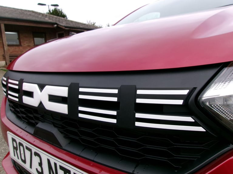 2023 Dacia Sandero 1.0 TCe Essential Euro 6 (s/s) 5dr HATCHBACK Petrol Manual