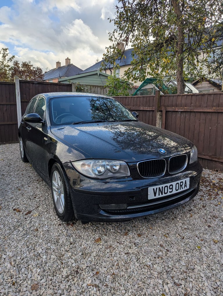 BMW 116d (2009) 5dr