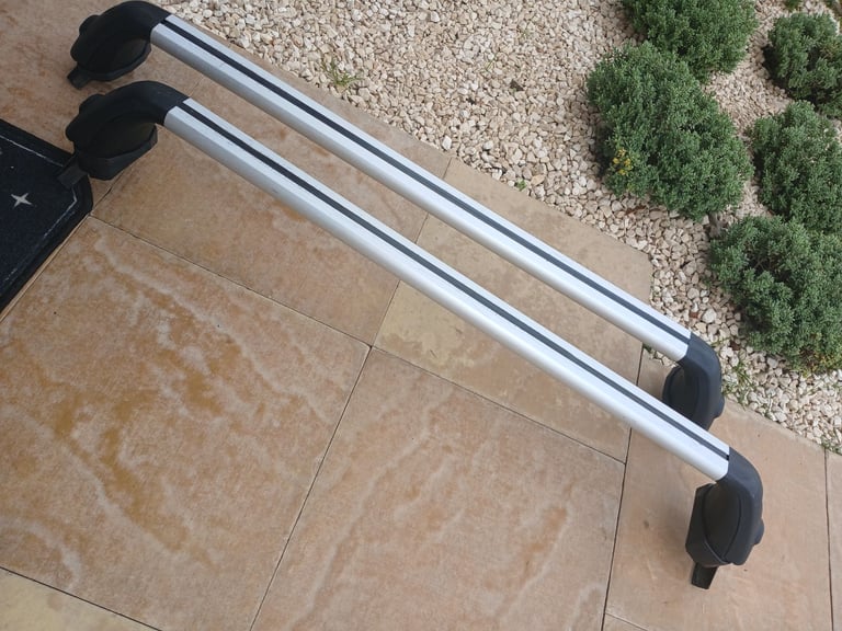 Official nissan juke roof bars 