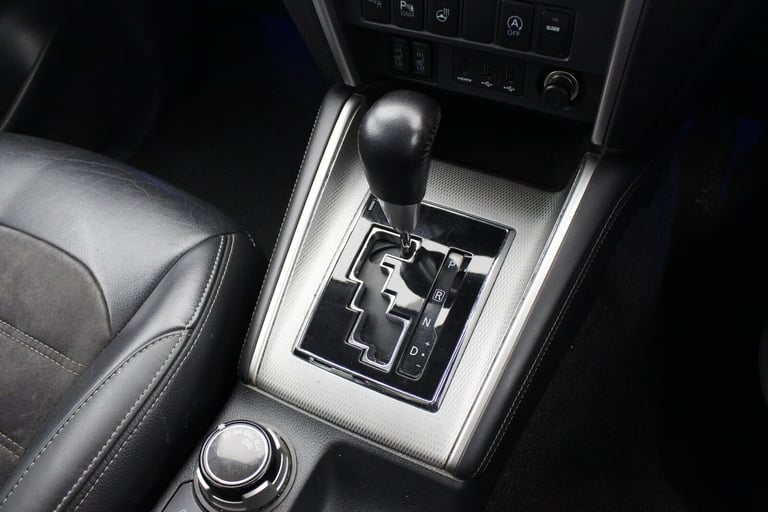 2020 Mitsubishi L200 Doublecab 2.2 Di-D Barbarian X 4WD Automatic Double Cab Pick-up Diesel Autom...