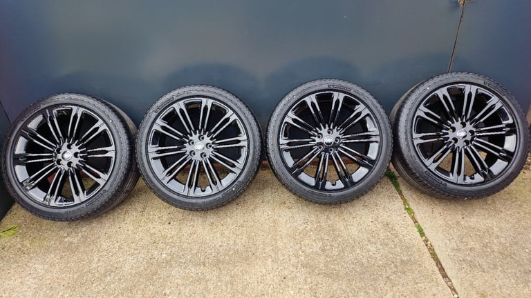 Genuine Range Rover 23" Style 1075 Alloy wheels Sport Vogue L460 L461 Black
