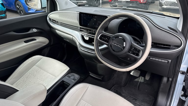 2022 Fiat 500e C 42kWh La Prima Convertible 2dr Electric Auto (118 ps) Convertible Electric Autom...