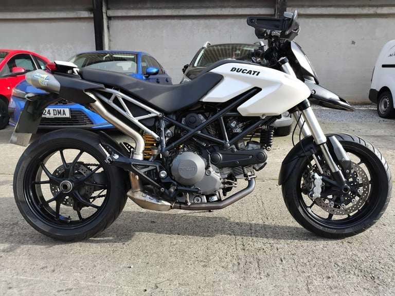 2011 11 DUCATI HYPERMOTARD 796 WHITE NEW MOT HYPER MOTARD SUPERMOTO MOTO