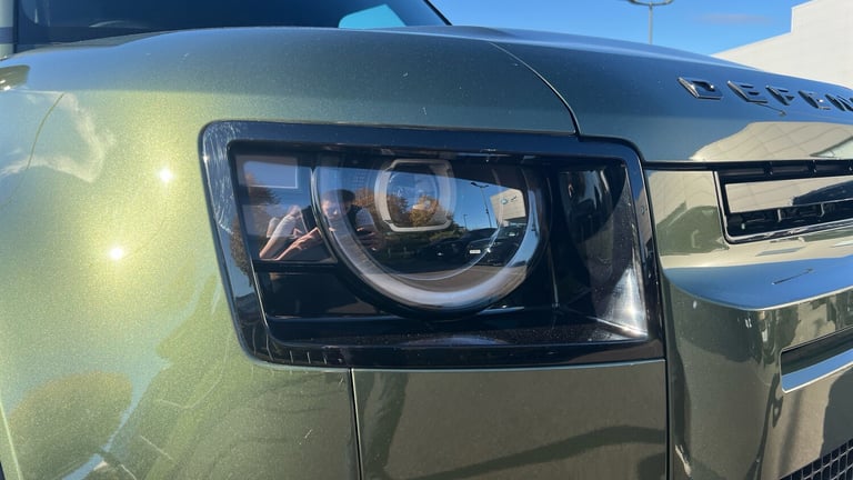 2026 Land Rover Defender 3.0 D350 X-Dynamic SE 110 (7 Seater) Diesel