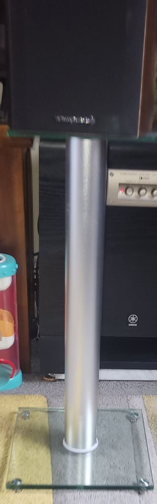 Wharfedale diamond 9.1 Speakers. 