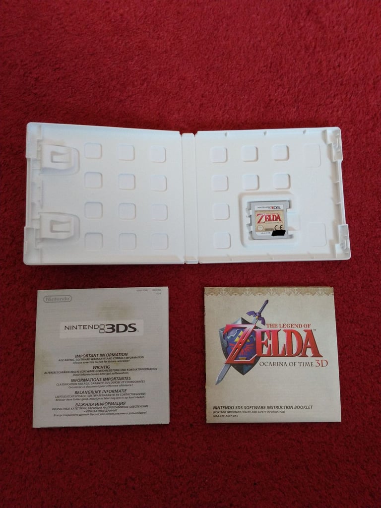 Nintendo 3DS Games Bundle  - Zelda – A Link Between Worlds & Zelda – Ocarina of Time 3D