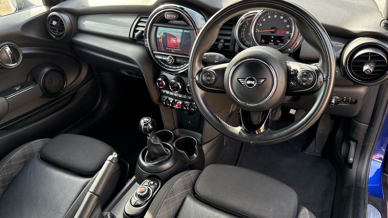2018 Mini Convertible 1.5 Cooper II 2dr Manual with Chili Pack  Dual Cli