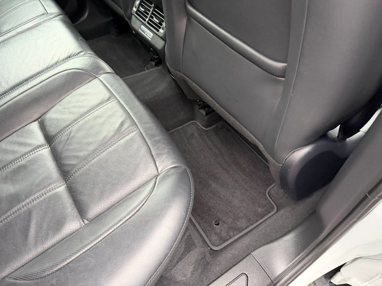 2021 Land Rover Range Rover Evoque 1.5 P300e SE 5dr Auto Hatchback Petrol Parallel PHEV Automatic