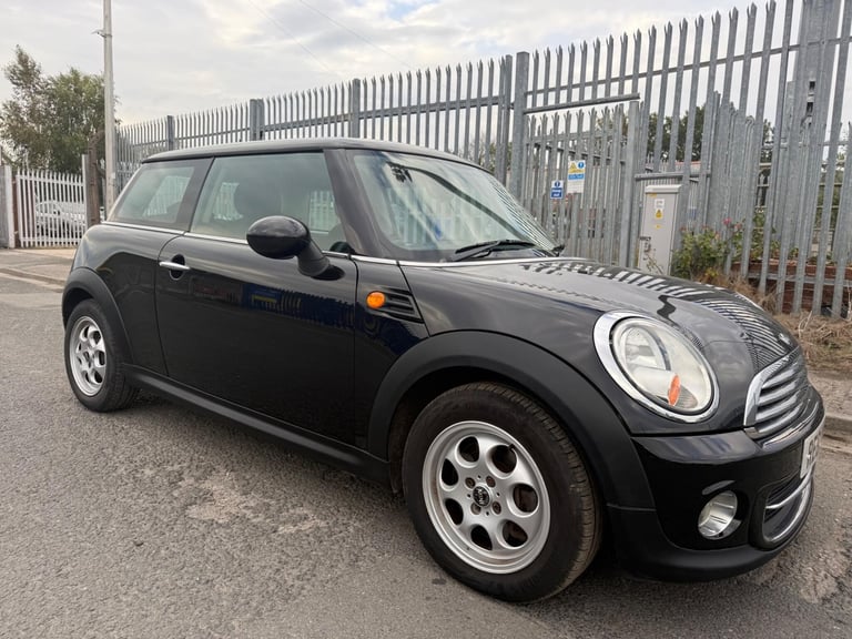 2011 MINI Hatch 1.6 Cooper Euro 5 (s/s) 3dr HATCHBACK Petrol Manual