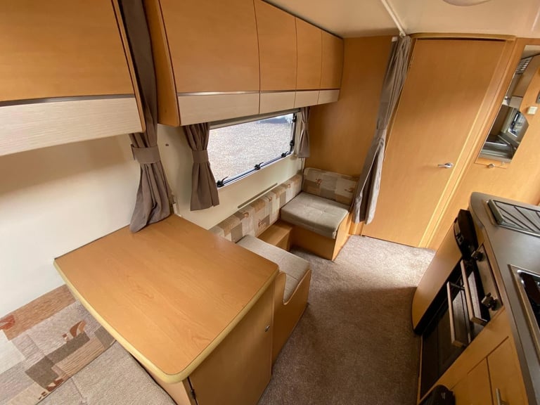 BAILEY PEGASUS 514 - 2010 - 4 BERTH - END WASHROOM - MOVER - BARGAIN 
