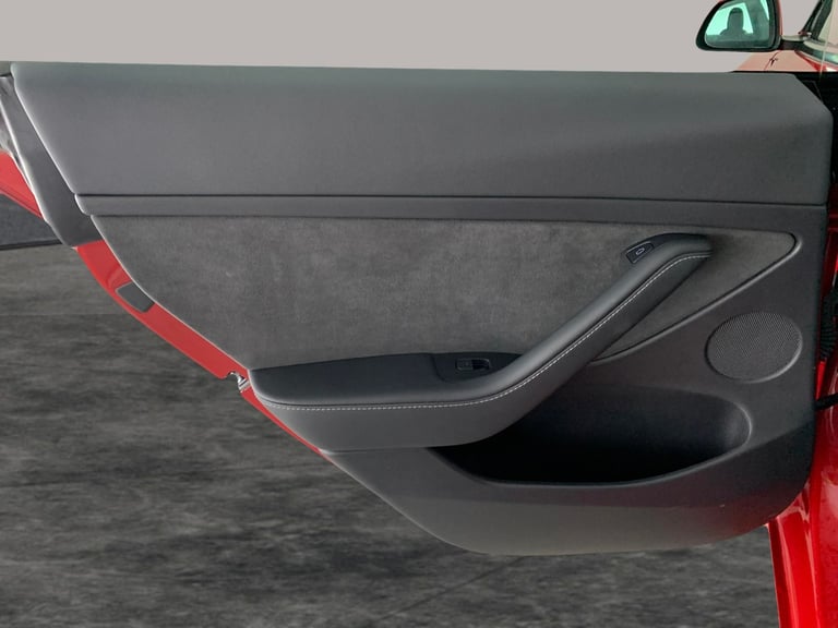 2022 Tesla Model 3 (Dual Motor) Performance Saloon 4dr Electric Auto 4WDE (Performance Upgrade Sa...