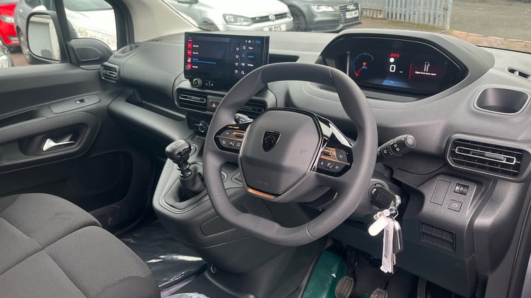 2025 Peugeot Partner Long Diesel 1.5 BlueHDi 100 Professional Plus Van Van Diesel Manual