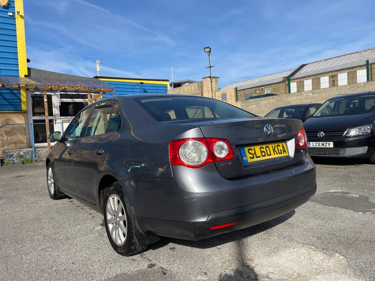 2010 Volkswagen Jetta 1.6 S TDi CR 4dr SALOON Diesel Manual