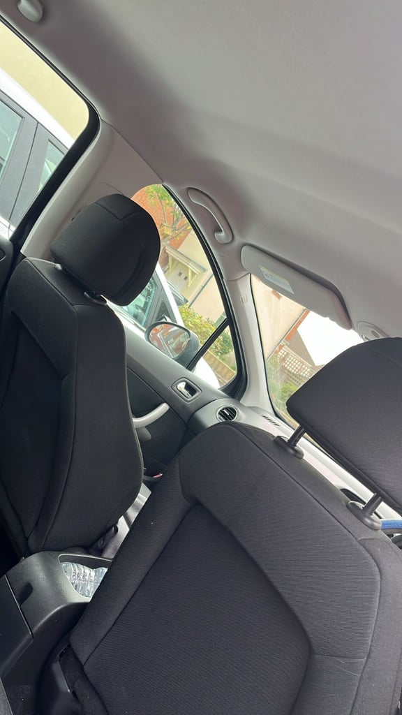 Peugeot 308 1598 CC 2009 model 104500 miles petrol Automatic MOT valid until Oct 2026