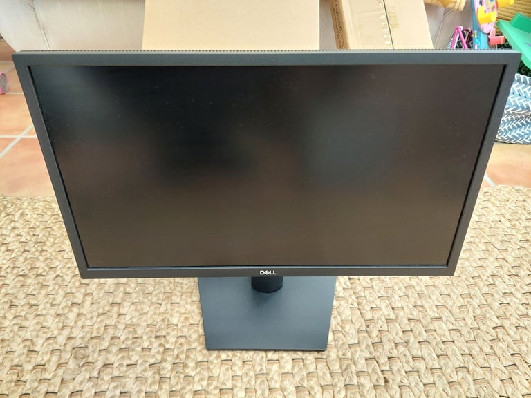 Dell 21 Inch Monitor