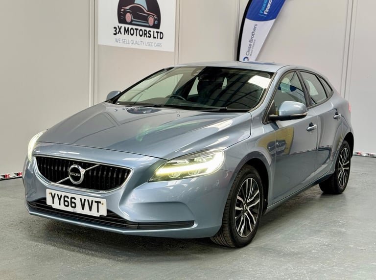 2016 Volvo V40 2.0 D2 Momentum Nav Plus Euro 6 (s/s) 5dr HATCHBACK Diesel Manual