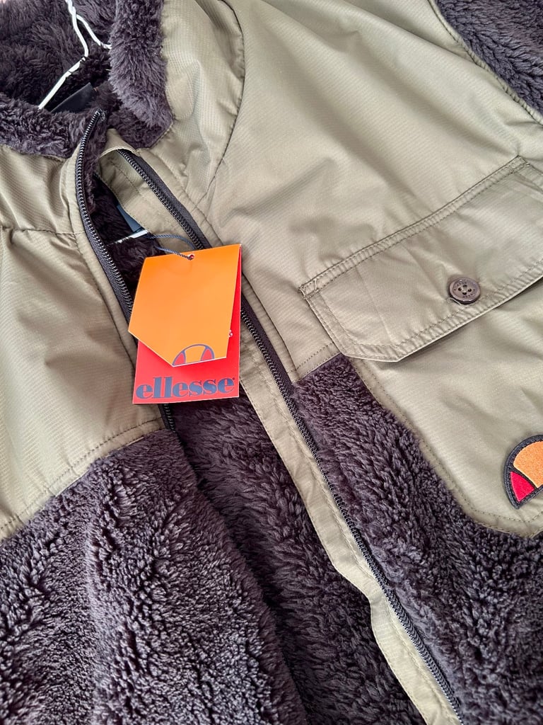Men’s ellesee jacket brand new 