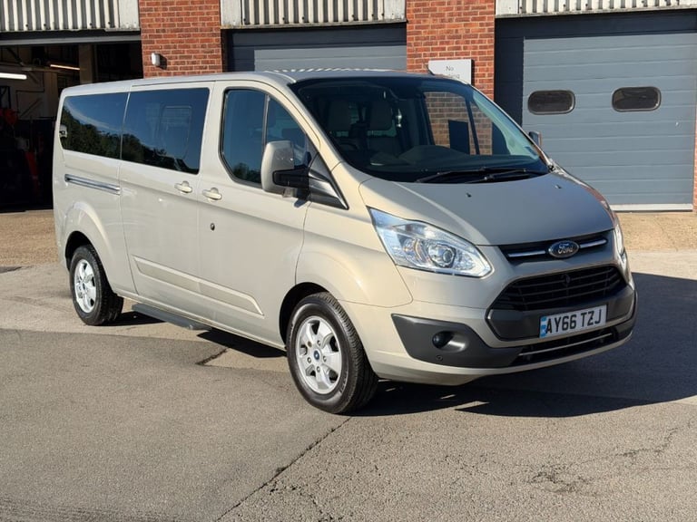  Ford Tourneo Custom 2.0 TDCi 130ps Low Roof 9 Seater Titanium Diesel