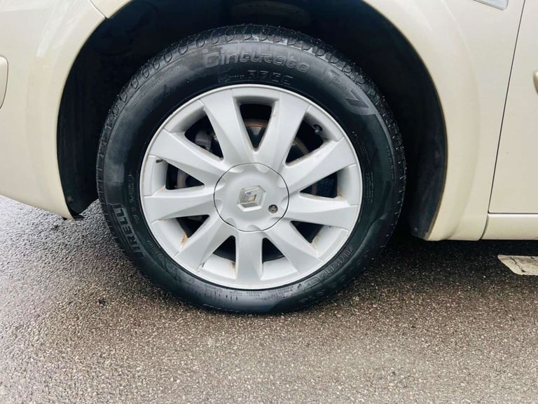 2008 Renault Megane 1.9 dCi FAP Dynamique S Estate 5dr Diesel Manual (154 g/km, 130 bhp) Estate D...