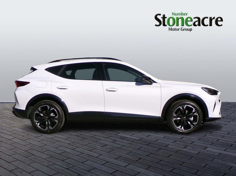 2025 Cupra Formentor 1.5 eHybrid 25.8kWh V1 SUV 5dr Petrol Plug-in Hybrid DSG Euro 6 (s/s) (204 H...