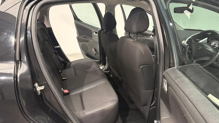 2010 Peugeot 207 1.4 Millesim 5dr HATCHBACK PETROL Manual