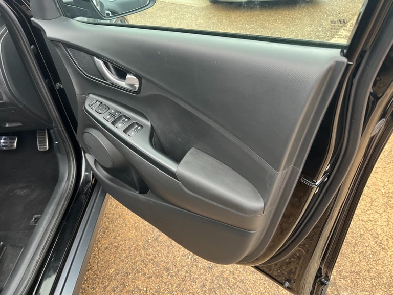 2021 Hyundai KONA 150kW Premium 64kWh 5dr Auto HATCHBACK Electric Automatic