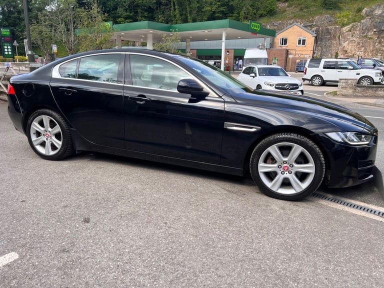 2017 17 JAGUAR XE 2.0D PORTFOLIO SALOON 4DR DIESEL AUTO EURO 6 (S/S) (180 PS) DI