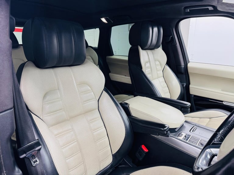 2015 Land Rover Range Rover Sport 3.0 SD V6 Autobiography Dynamic Auto 4WD Euro 5 (s/s) 5dr ESTAT...