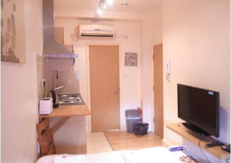 Bayswater - W2 Studio Long Term Lets £1700 pcm all bills inclusive 
